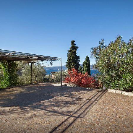 Villa Loncrino - Fine Living Torri Del Benaco Exterior foto
